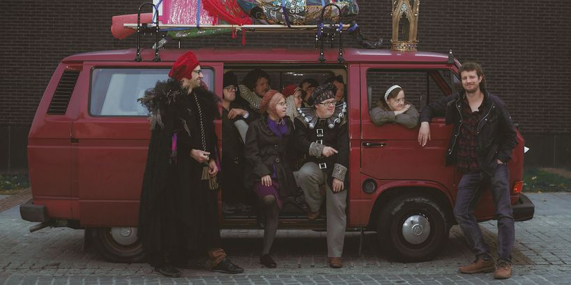     Amatorzy to świeżość w polskim kinie. Reżyserka o niepełnosprawności w branży filmowej [WYWIAD]